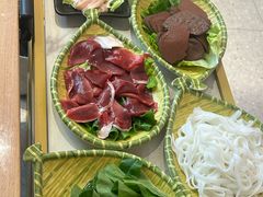 -鹅香四海·卤水火锅·砂锅粥·潮汕菜(宝安店)