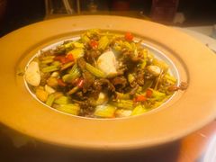 -魏铭鱼头捞饭(晋阳路店)