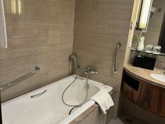 -昆明中心皇冠假日酒店