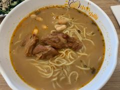 -小鱼小面(小汤山店)