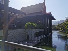 -三亚亚龙湾雅高铂尔曼别墅度假酒店