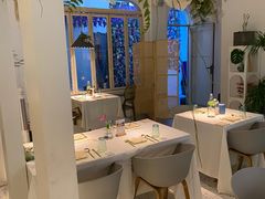 -春树下·树屋花房西餐厅(罍街AS1980店)