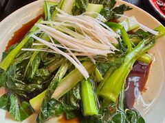 -先启半步颠小酒馆(白麓里店)