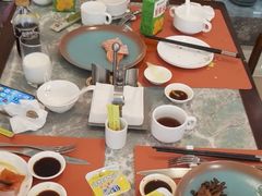 -广东大厦酒店(广州北京路步行街纪念堂地铁站店)