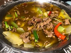 -有红鸡毛店·川菜(建设路店)