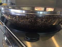 -星巴克臻选(舟山凯虹广场店)
