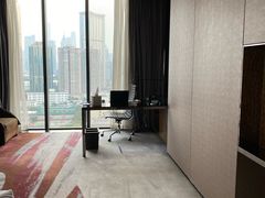 -广州天河希尔顿酒店