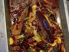 -路边边地标烧烤·川菜·小龙虾·音乐酒馆(良乡长虹店)