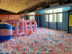 -潮尚蹦蹦床主题公园(韦曲店)