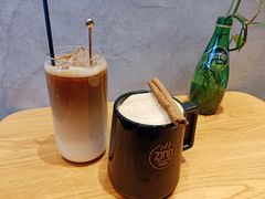 -ZING COFFEE 镜咖啡