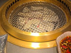 -铭牛烧肉·和牛海鲜自助(高新月牙湖店)
