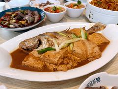 家焖深海黄花鱼-小船渔村•大连菜•大连焖鱼(黄河路店)