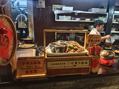 -客家大院·非遗赣南客家菜(郁孤台店)