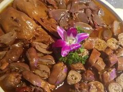 -三人行骨头王火锅(长寿店)