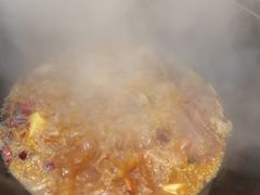 -哈尔滨烧烤·山河村铁锅炖(交大店)