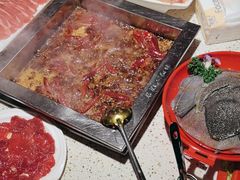 -二荆条·蜀鲜汇城市森林火锅