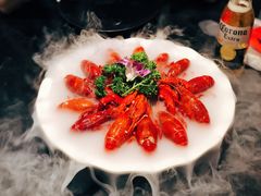 -沪小胖小龙虾(淮海中路旗舰店)