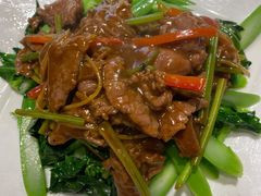 芥兰炒牛肉-潮人姐妹轩(海宁路店)