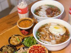 -矮子粉店1985·长沙米粉(湘春路店)