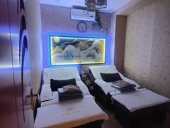 -皇盈轻奢·足道瑜伽·SPA会所(郑州东站店)
