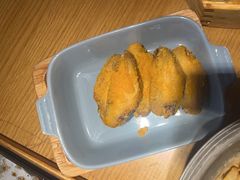 蛋黄鸡翅-蜜桃餐厅·伴山(绿宝广场店)