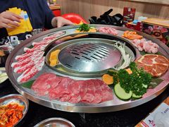 -哈哈碳都·牛肋条无限自助烤肉(宝龙店)