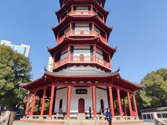 -绳金塔