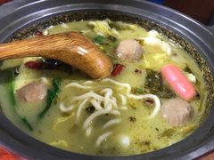 -周鱼小馆石锅酸菜鱼(活力汇店)