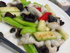 -飞尝蚝·顺德菜·鱼生(顺德总店)
