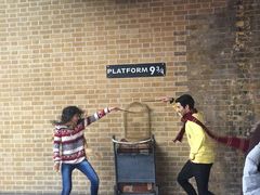 -九又四分之三站台