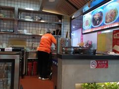 -湘人龙记老长沙米粉(华普国际大厦店)