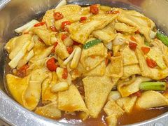 -湖南人家湘菜馆(镇江路店)