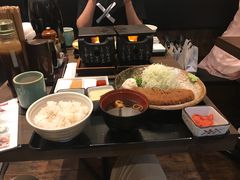 -牛かつもと村(原宿店)