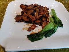 蒜香元贝炒白灵菇-申宴酒楼(王子百货店)