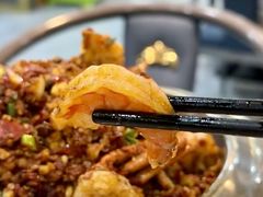 -凤凰路何眼镜香辣蟹(花果园店)