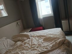 -白玉兰商务酒店(沈阳陆军总院店)