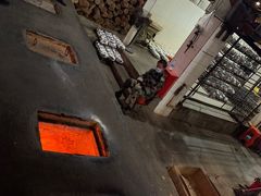 -满記土窑烧鷄波浪山莊