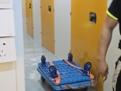 -安东易迷你仓自助寄存仓库(淞虹路店)