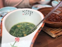 -有红鸡毛店·川菜(建设路店)