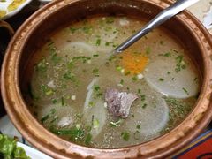 萝卜牛肉汤-吉祥圣雪藏餐