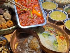 -洱火云南酸菜牛肉火锅(石景山当代商城店)