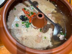 汽锅菌子肉饼-老滇山寨•云南特色菜•地方菜•民族风情歌舞表演(金碧店)