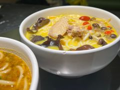 -云海肴云南菜·蒸汽石锅鱼(青岛万象城店)