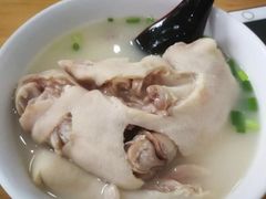 -雷祖芳老妈蹄花店