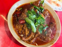 -谢老五跷脚牛肉·非遗传承店