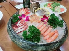 -青瓦餐厅·生鱼片·韩园烤肉(西塔店)