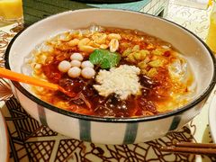 -西湖书堤(平湖八佰伴店)