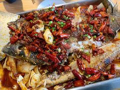 香辣味烤鱼-鸣记脆皮烤鱼(铁西店)