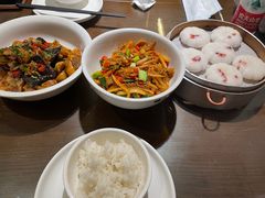 -味上湘菜馆(岳麓山店)