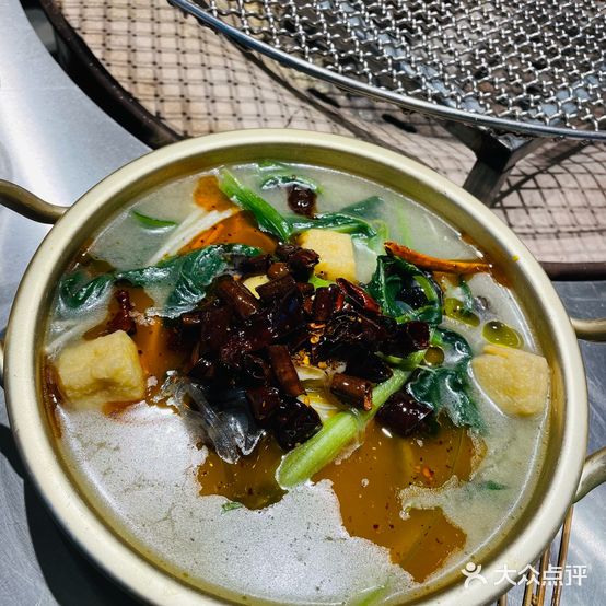 铁岭郭采洁开原火燎串(华夏俪景西区店)